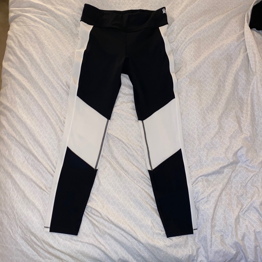 Good American The Dual Life Legging Black 002